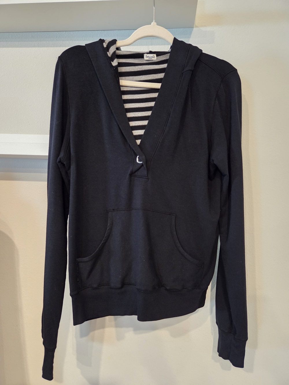 Splendid Black V-Neck Hooded Sweater with Striped Lining